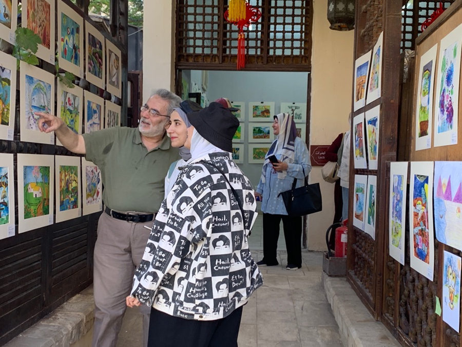 乐鱼·体育中国官方网站“走近原生态”儿童画国际巡展在开罗展出